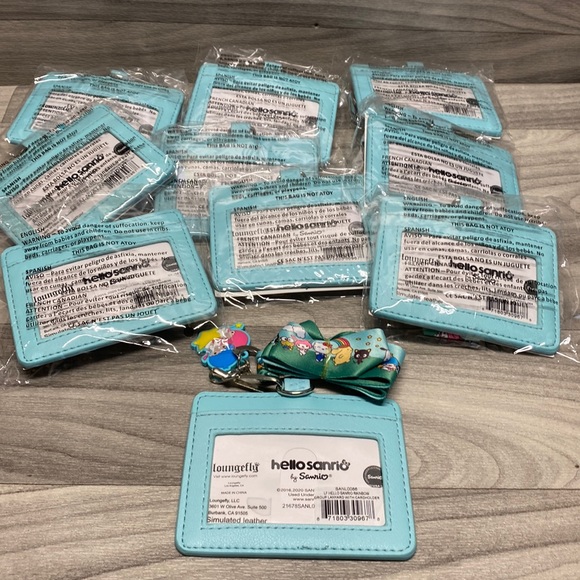 Loungefly Hello Kitty Sanrio Rainbow Group Lanyard with Cardholder - Picture 3 of 5